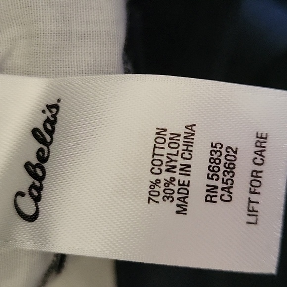 Cabelas Women's Black Shorts - Picture 5 of 5